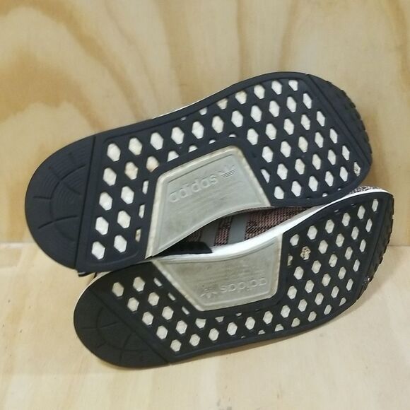 Adidas NMD R1 W PK BB2361 Sun Glow Pink Wmn's Size 10 - Picture 6 of 8